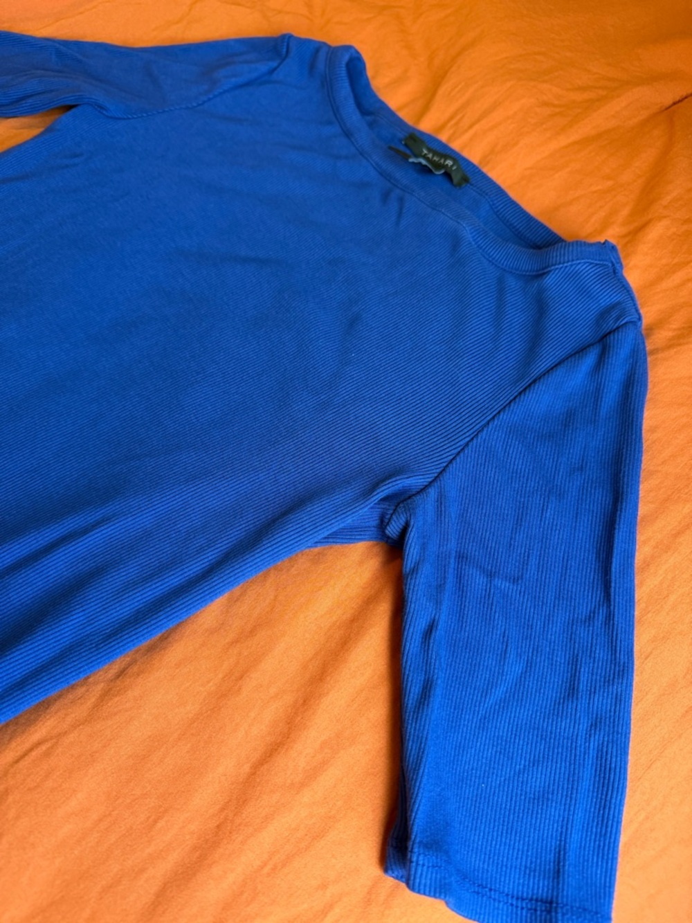 Tahari Royal Blue Ribbed 1/2 sleeve Small Women's Top - Picture 3 of 3